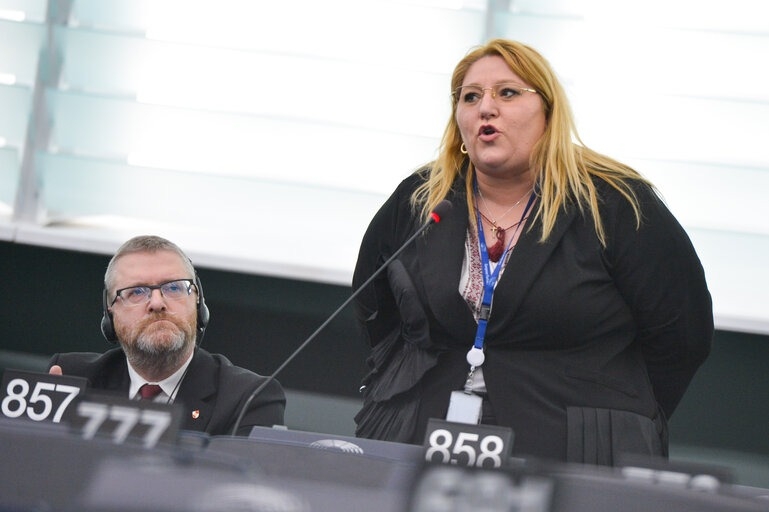 Diana Șoșoacă și Grzegorz Braun – Alianța care bagă spaima în globaliști