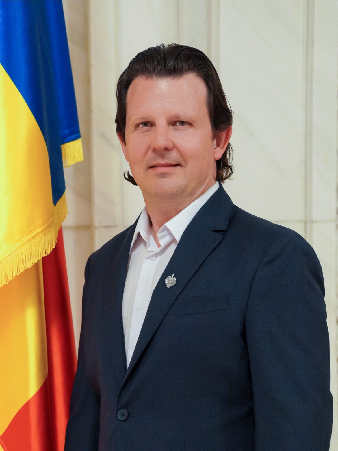 Deputat Tudor Ionescu: Guvern suveranist sau alegeri anticipate!